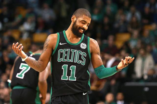 半场：阿森纳0-0水晶宫，马杜埃凯失良机，贝尼特斯屡救险（半场战报：阿森纳0-0水晶宫，马杜埃凯错失良机，贝尼特斯多次化解险情）