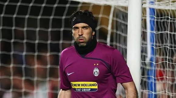 马刺vs雷霆前瞻：雷霆再战背靠背，多人出战成疑成X因素（马刺迎战雷霆前瞻：雷霆背靠背再出击，多名球员出战成疑成胜负关键）