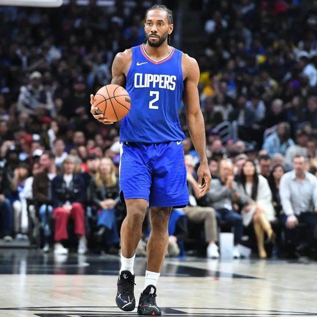 弗拉格正式迎来19岁！创多个最年轻纪录 18岁多项成就已超越詹姆斯（弗拉格年满19岁：多项最年轻纪录在手，18岁表现已超詹姆斯）