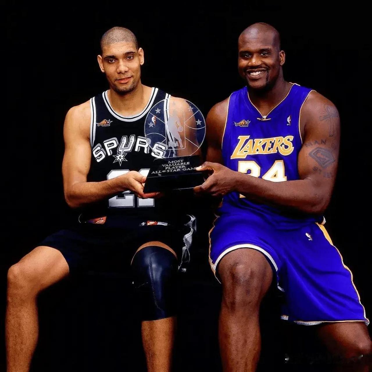 中足联财务约定：球员收取合同外价值超一万元现金或物品需报备（中足联财务规定：球员获合同外价值超1万元的现金或物品须报备）