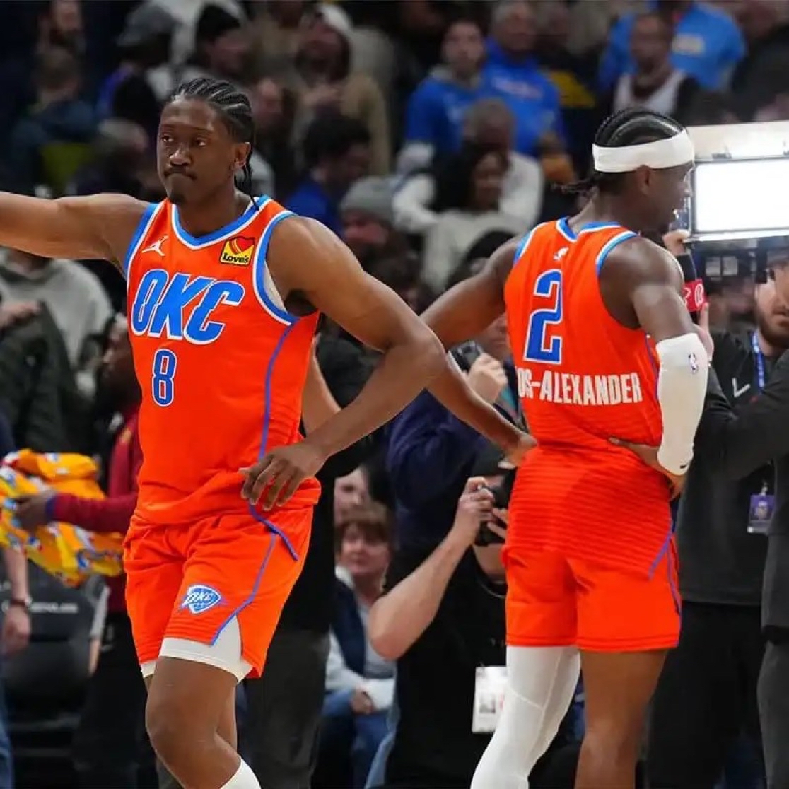 德国杯半场：斯特龙普夫乌龙+染红，斯图加特1-0十人波鸿（德国杯半场战报：斯特龙普夫乌龙+被罚下，十人波鸿0-1落后斯图加特）