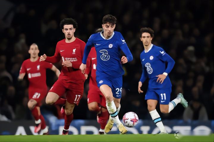 浙江副总：人员进出会第一时间官宣，卡内达作风和硬度需提高（浙江副总：人员变动将即时官宣，卡内达作风与硬度需提升）