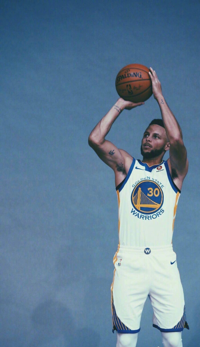 外媒：国米正在尝试引进哈伊杜克18岁中卫布拉尼米尔（据外媒报道，国际米兰正推进引进哈伊杜克18岁中后卫布拉尼米尔）