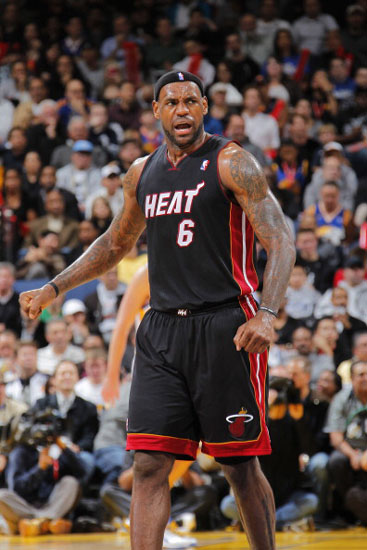 诺阿·朗：对尤文的比赛很重要，那不勒斯必须在各项赛事保持竞争（诺阿·朗：尤文之战至关重要，那不勒斯须在各项赛事中保持竞争力）