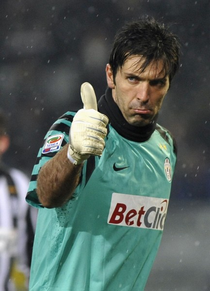 马卡：马竞对拉斯帕多里定价2200万欧，只接受强制买断（马卡报：马竞为拉斯帕多里标价2200万欧，仅接受强制买断）