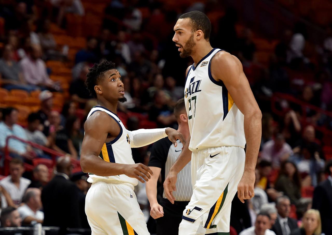 意媒：邓弗里斯和姆希塔良都可能错过对阵马竞的比赛（意媒：邓弗里斯、姆希塔良恐双双缺席对阵马竞）